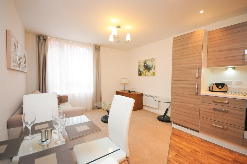 Ferienwohnung Town Or Country - Empress Heights Southampton Zimmer foto
